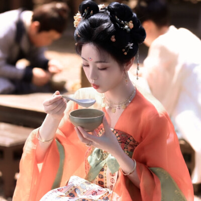 风中摇曳炉上的火 不灭亦不休