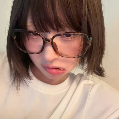 女生头像

