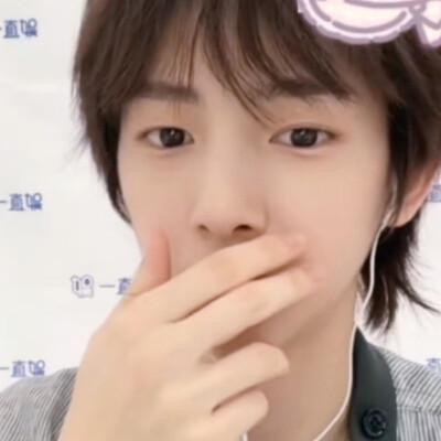 来不及解释了实在太萌