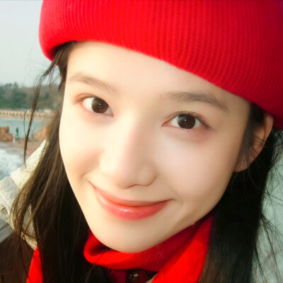 张婧怡 