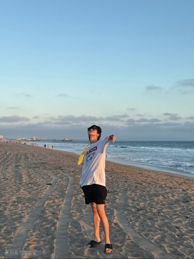 250922
金硕珍更新weverse