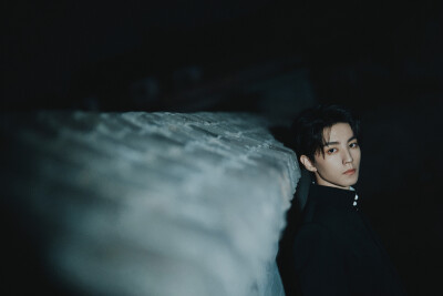 国风 王俊凯生日照片26岁