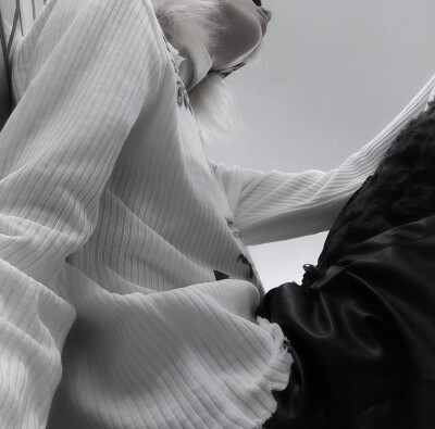 ✰