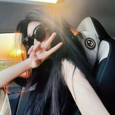 女头