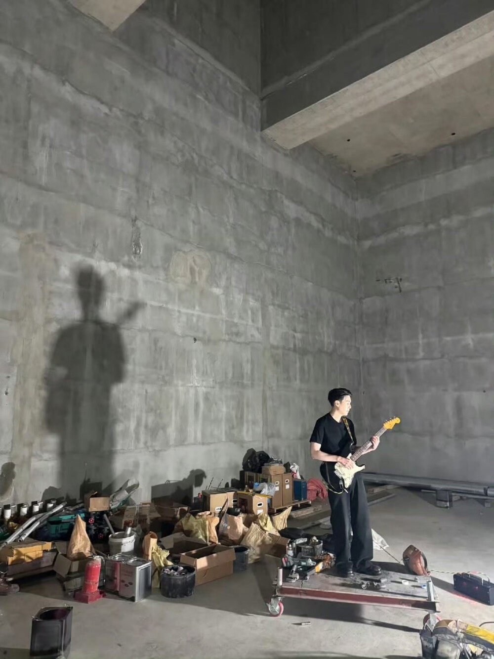 250922
闵玧其更新ins