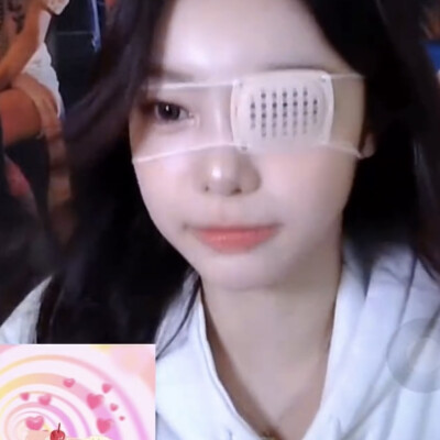 你看起来很好吃(๑´ڡ`๑)