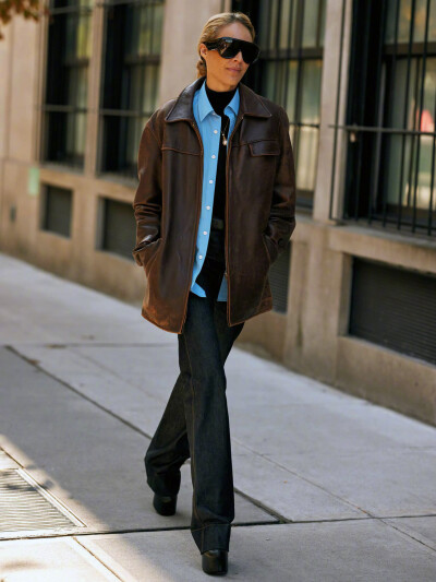 BY爱喝可乐的古娜小姐