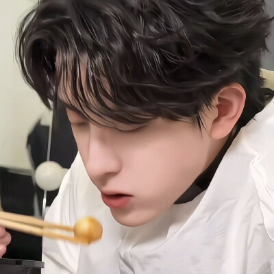 吃吃吃
