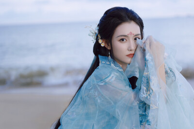 蒋依依