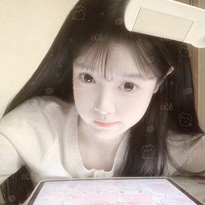 ，