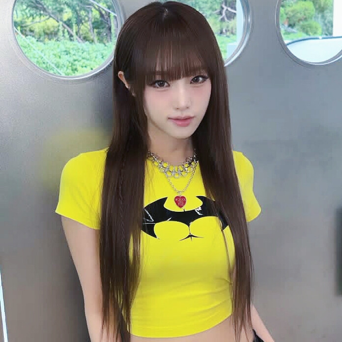 爱像苹果心。
@崔叡娜|Yena
i/g:yena.jigumina