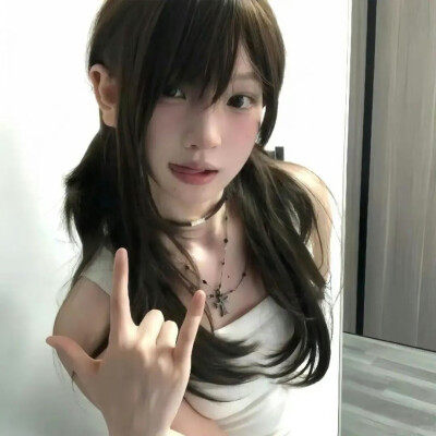 女头