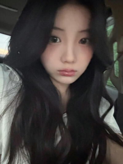 ILLIT wonhee李沅禧