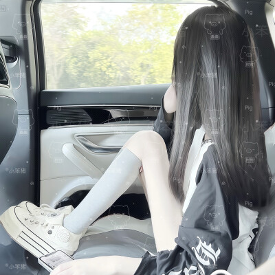 ，