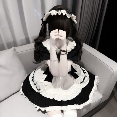 妼