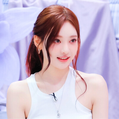 
About purple.
原图陈未