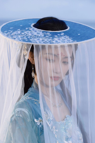 蒋依依