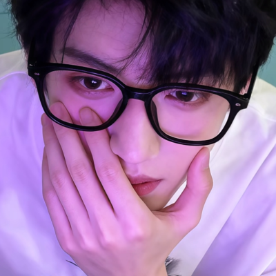 卧槽等一下这张和函儿那张最像情头