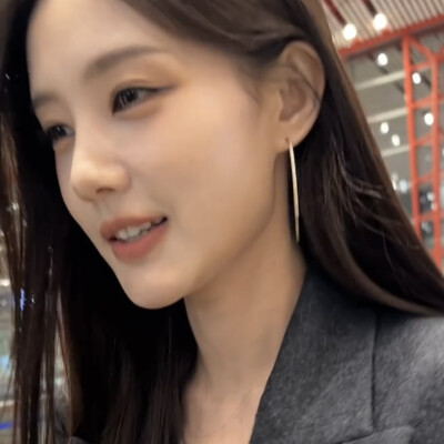 李一桐