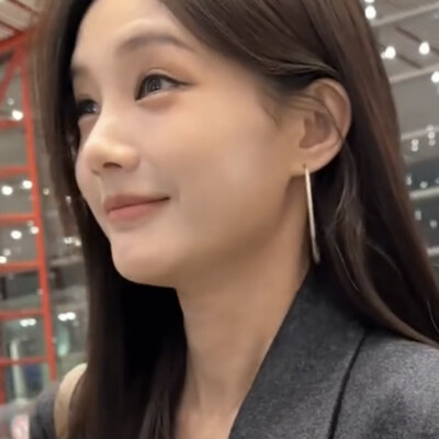 李一桐