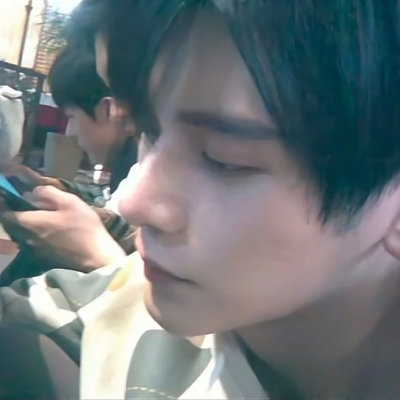 忽然下雨还往哪躲