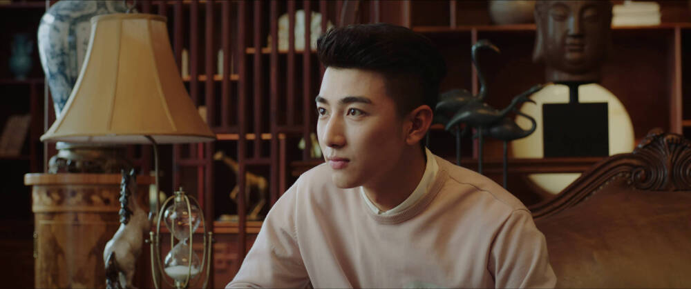 第三十六集 刘昱晗
终极笔记 解雨臣