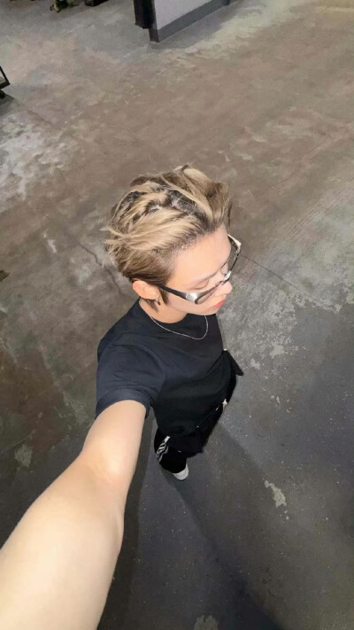 崔然竣INS更新