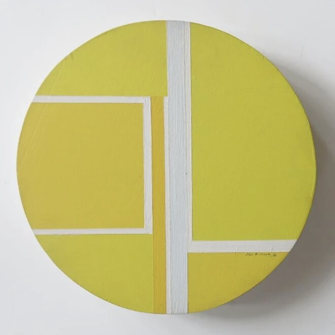 伊利亚·博洛托夫斯基（Ilya Bolotowsky，1907年7月1日-1981年11月22日），是一位20世纪早期的俄罗斯裔美国画家，在纽约市以抽象风格著称。他的作品通过视觉表达追求哲学秩序，涵盖了立体主义和几何抽象，并且受到了荷兰画家皮特·蒙德里安的影响。