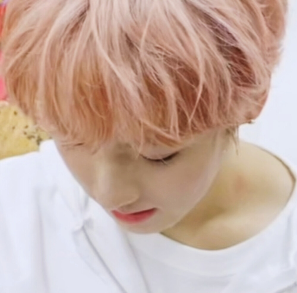 渐渐 却像是睫毛掉进眼睛里面