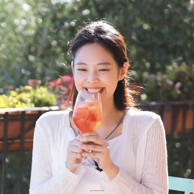 jennie头像