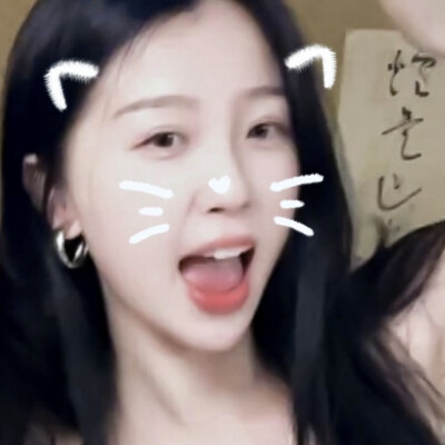 我有话要说啊，这张到底是谁偷保存我头像然后还发自己堆糖了?