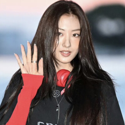 张元英 MEOVV 新闻图可二改