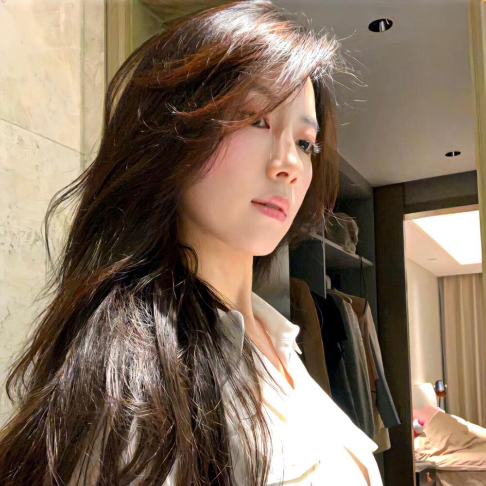 女头