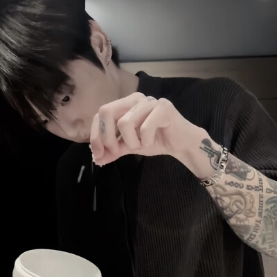 失去我就想办法纠缠我