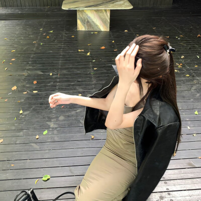 女头