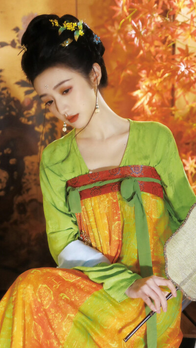 黄羿