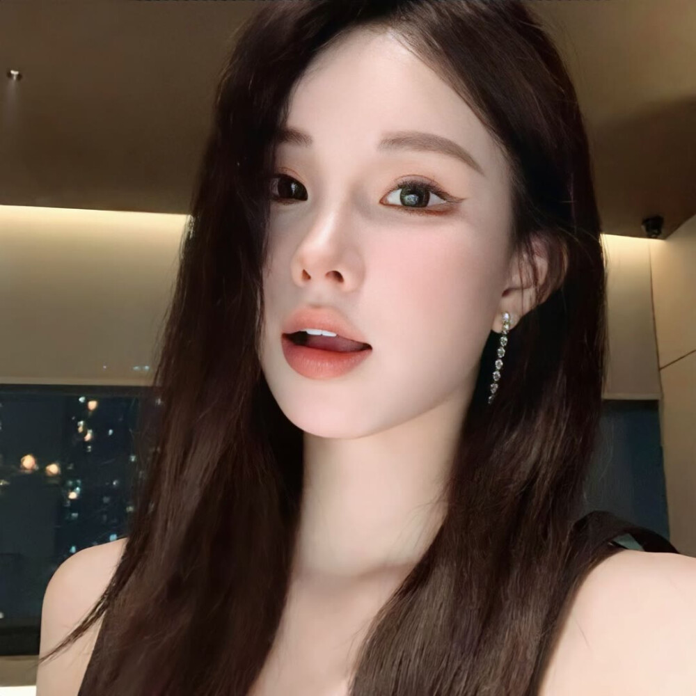 女头