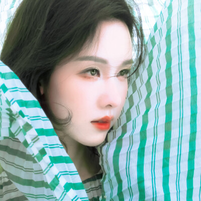 陈都灵