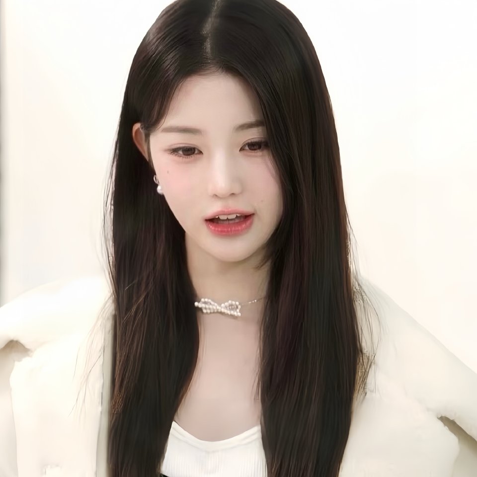 ❤️·Mela❤️＃生命力女生头像 ​​​＃Wechat氛围感女头＃夏日头像＃自由感＃自然系＃蝴蝶女孩头像＃艺术感头像＃胶片感头像＃复古＃棕色系