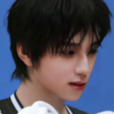 王橹杰