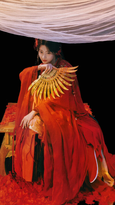 入青云 明意 卢昱晓