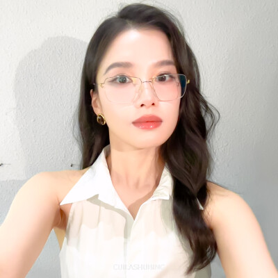 张婧仪