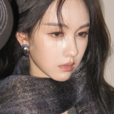 陈都灵