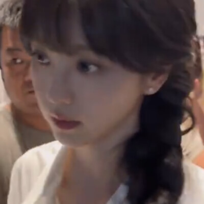田曦薇