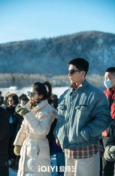 归路 | 晨晓夫妇
路晨x归晓
井柏然 x 谭松韵