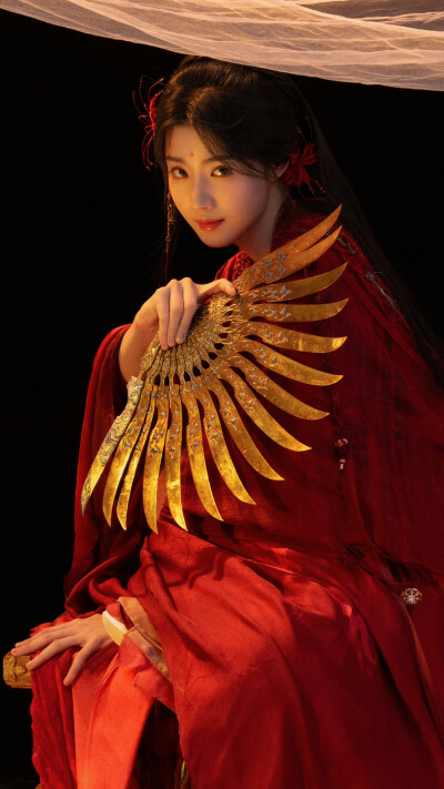入青云 明意 卢昱晓