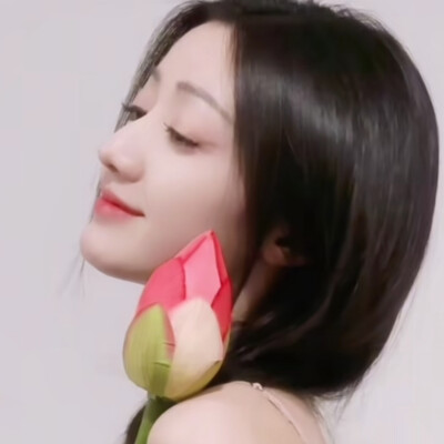 明媚