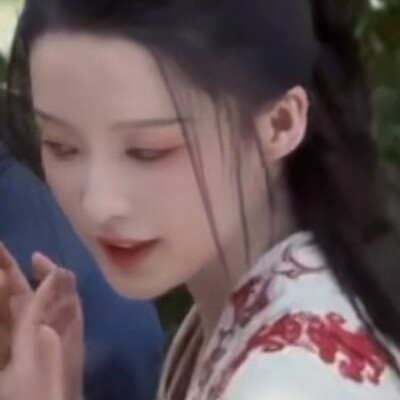 你不是在我房梁上盘了五百年吗