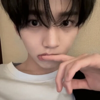 你反抗的样子很可爱