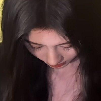  ˶⁃ ⩊ ⁃˶
